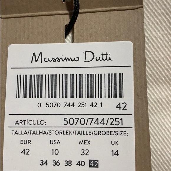 NWT. Massimo Dutti Cream Skort/Trousers. Size 10. - Picture 5 of 7